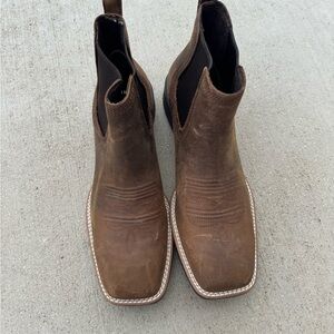 Men’s Ariat boots